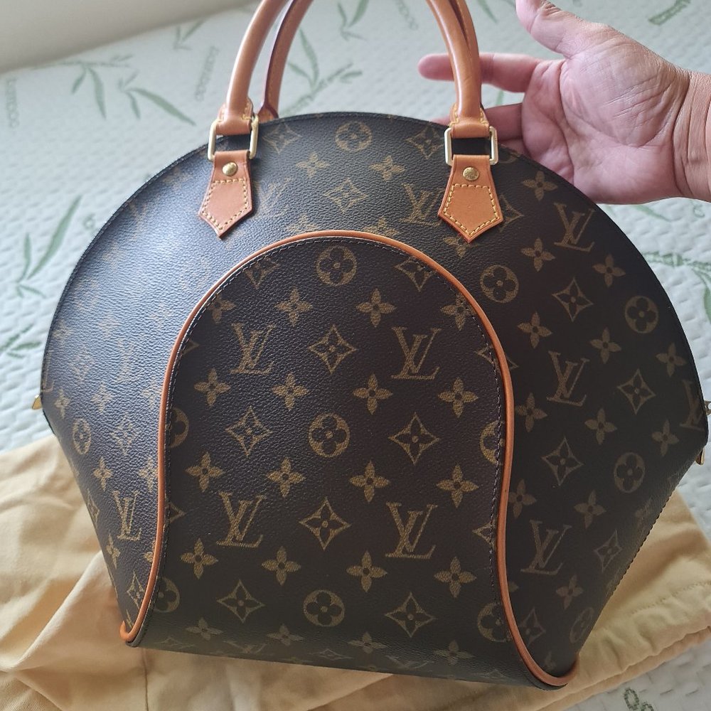 Louis Vuitton Ellipse MM - Pic 2